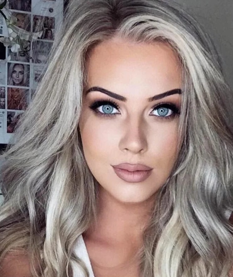 Esta maravilla de ojos grises y cabello rizado ha crecido mucho: mira cómo se ve ahora