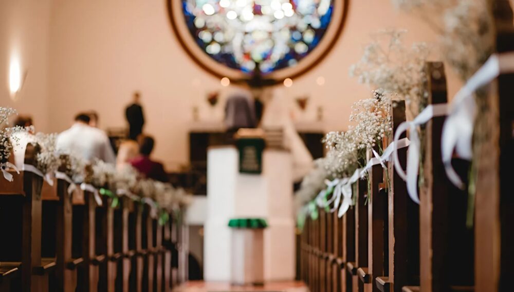 El cura detuvo nuestro matrimonio, y tuvimos que casarnos en el ayuntamiento, sin ceremonia en la iglesia