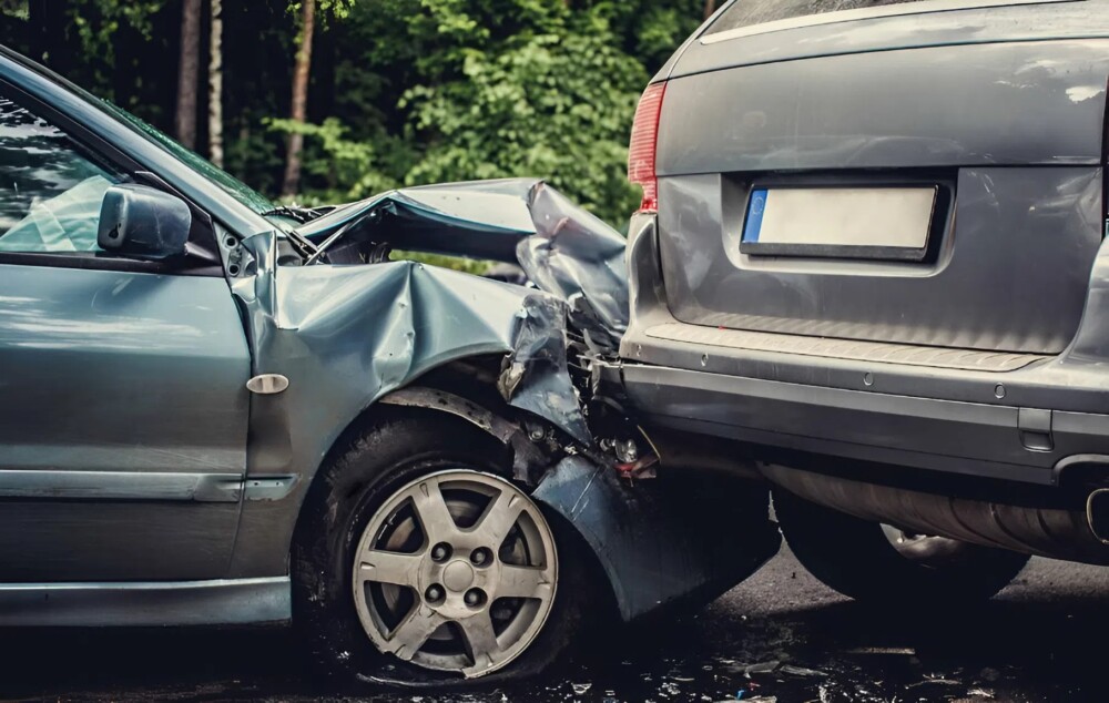 Cuando corrí al hospital para ver a mi marido después de un grave accidente, una enfermera bloqueó mi camino: lo que me dijo me dejó sin palabras y me hizo darme cuenta de que nunca había conocido realmente a mi marido